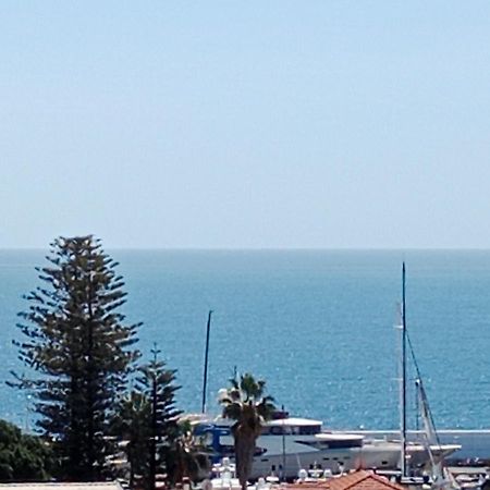 Апартаменти Marine Sea View Санремо Екстер'єр фото