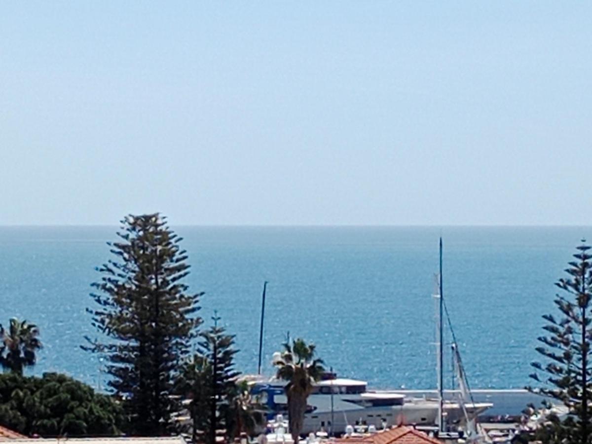 Апартаменти Marine Sea View Санремо Екстер'єр фото